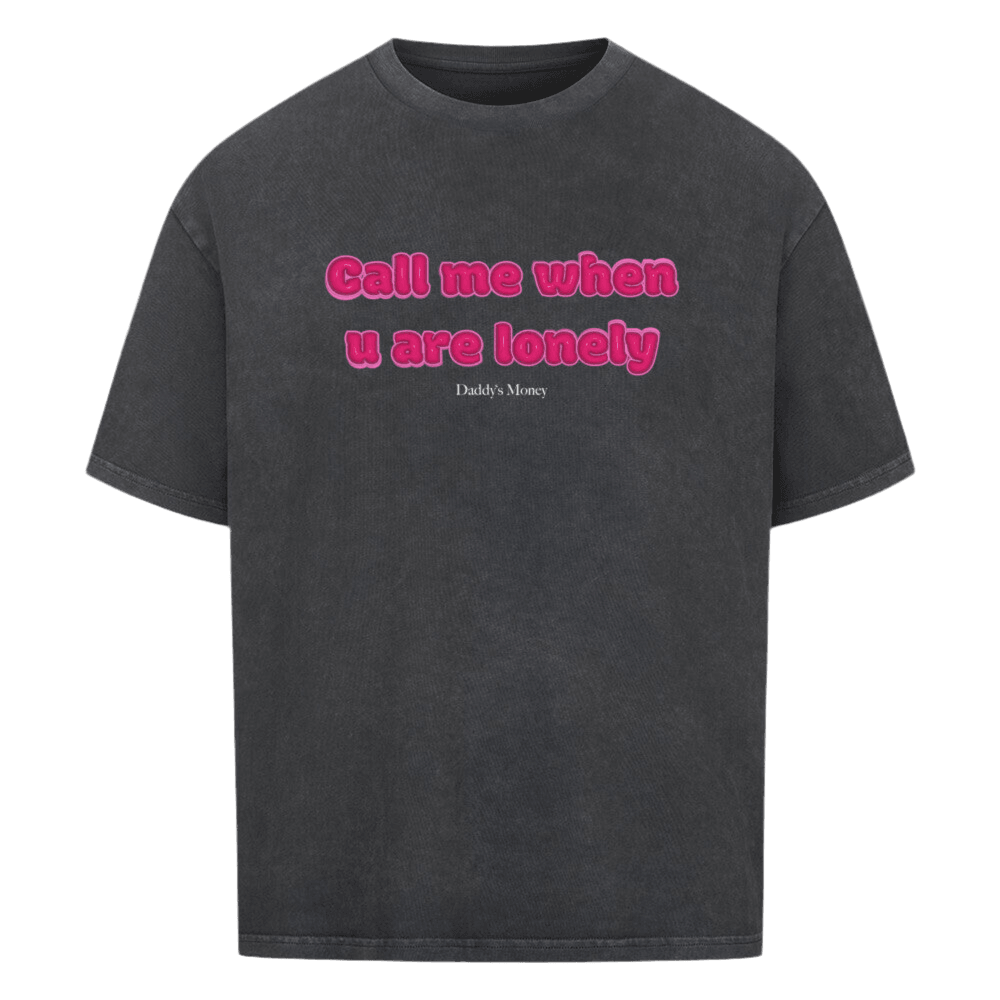 Heavy Oversized Shirt mit Call me Print, stylisches Streetwear-Design für Männer und Frauen. Tees mit 240GSM.